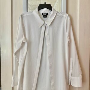 DKNY White Dress Shirt Classic Long-Sleeve Design